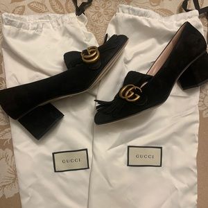 Gucci Suede mid-heel pump with Double G